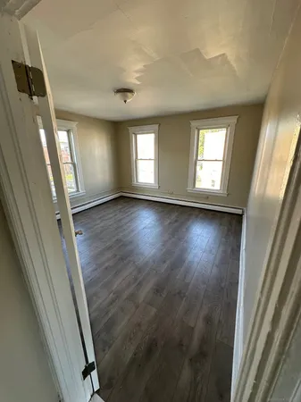 $1,750 | 74-76 Madison Avenue, Unit 3, Hartford, CT 06106