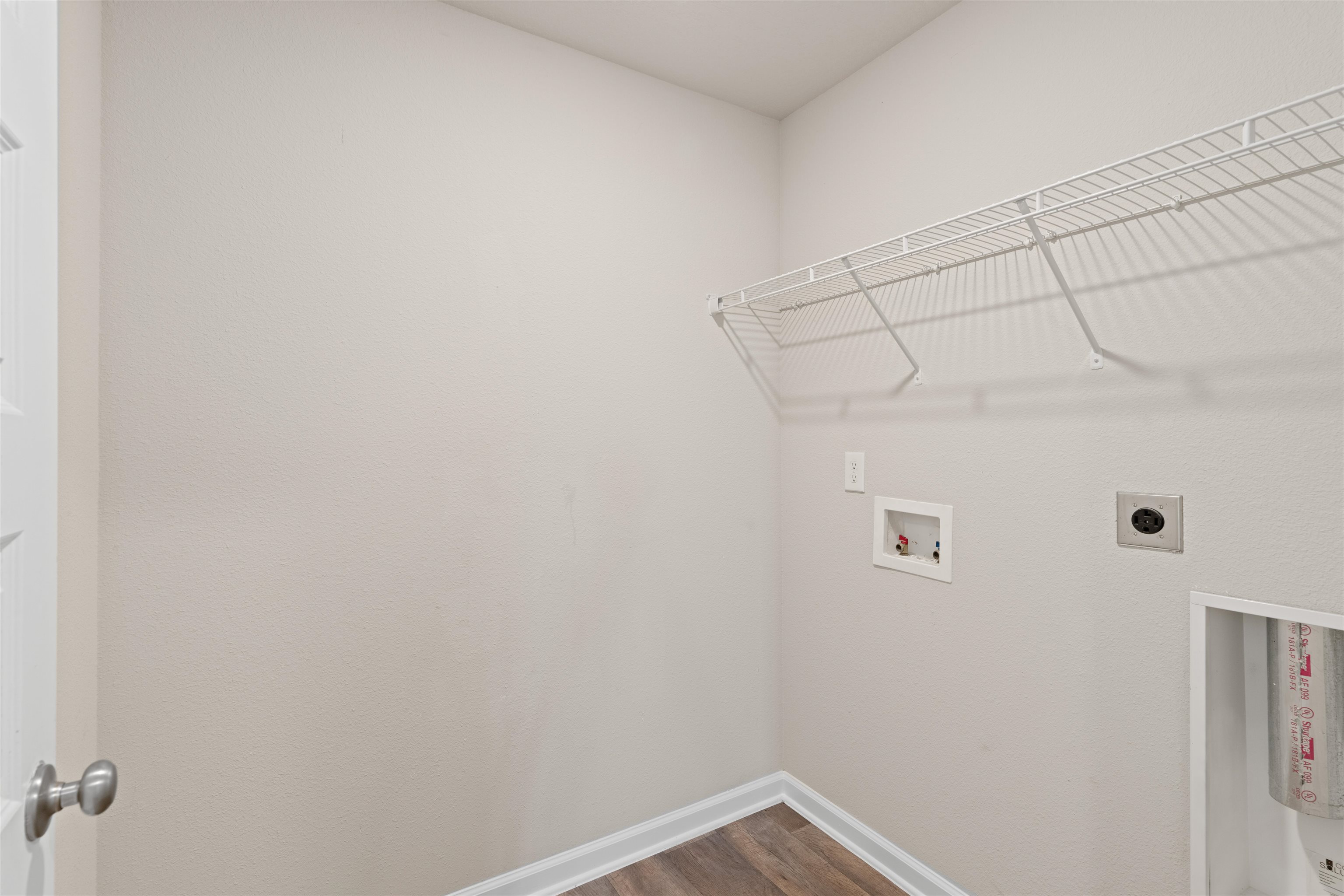 23366 Shadowridge Drive Daphne, AL 36526 - Photo 19 of 25 Laundry