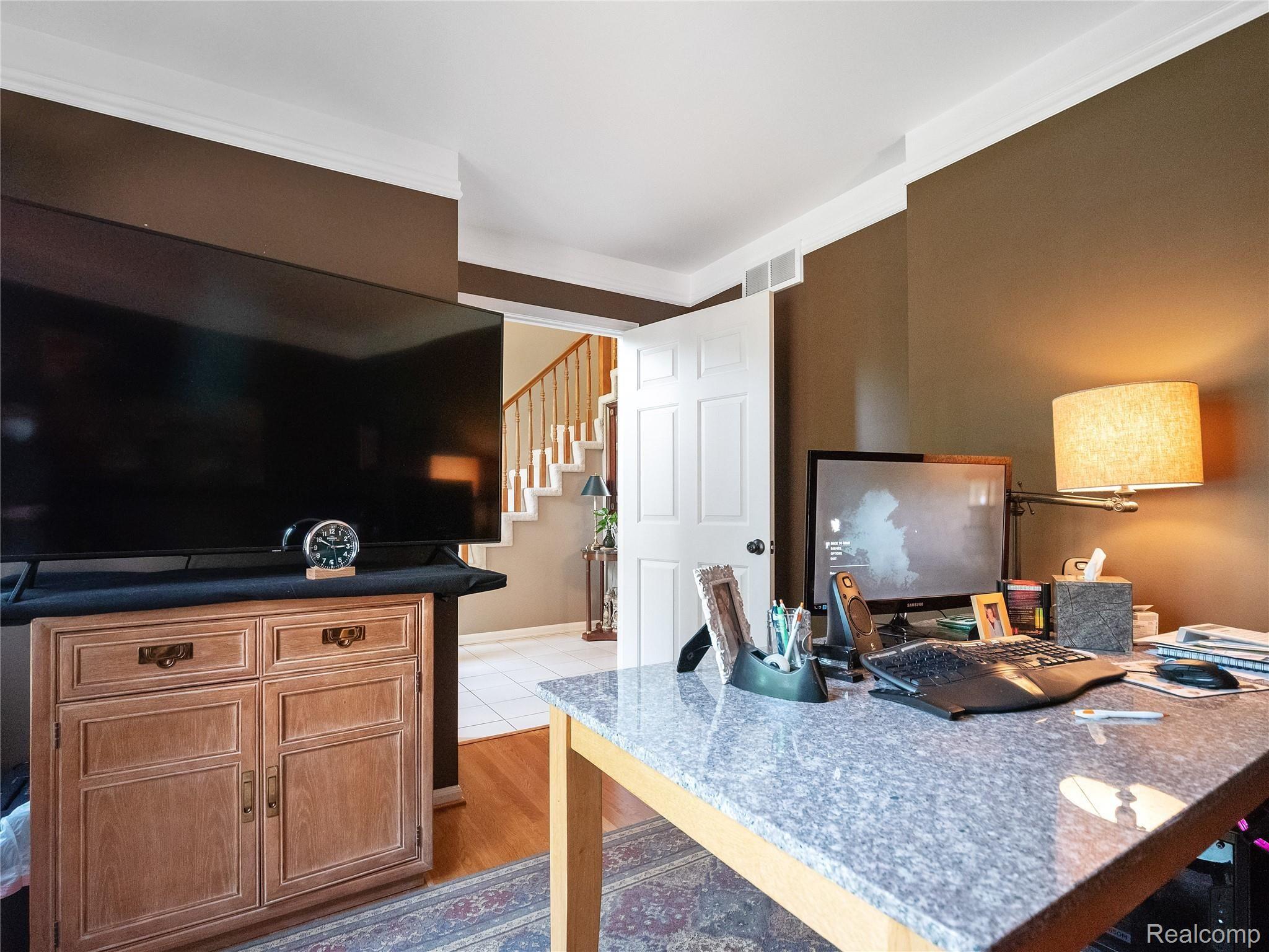 24417 Woodham Road Novi, MI 48374 - Photo 6 of 37 OFFICE