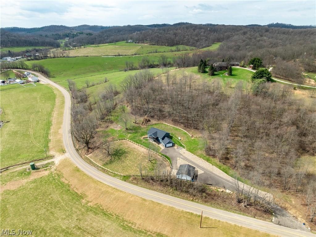7528 Dover Zoar Road Northeast Dover, OH 44622 - Photo 6 of 42