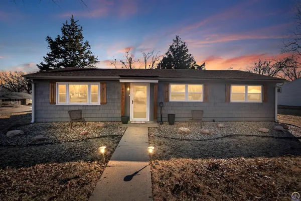 $204,500 | 4801 Southwest 20th Street, Topeka, KS 66604