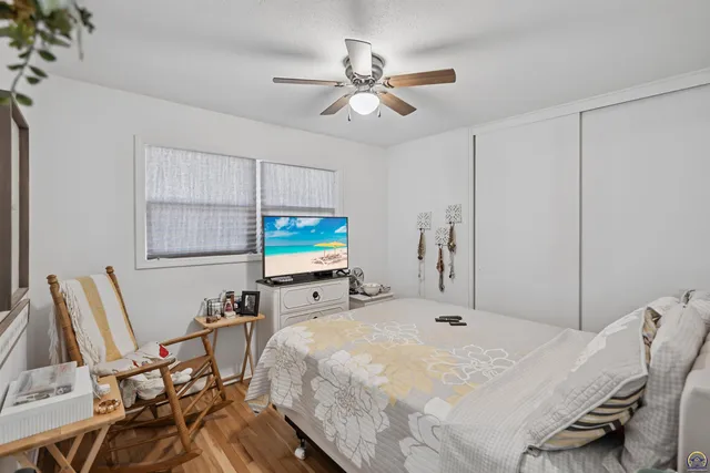 $207,500 | 4801 Southwest 20th Street, Topeka, KS 66604