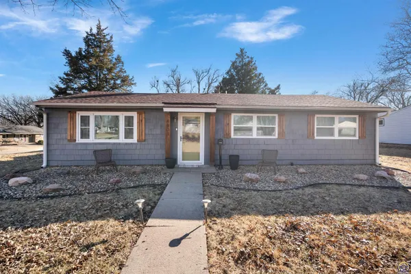 $204,500 | 4801 Southwest 20th Street, Topeka, KS 66604