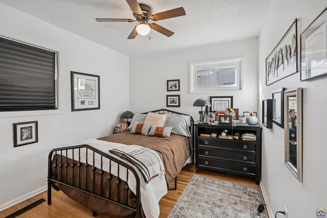 $207,500 | 4801 Southwest 20th Street, Topeka, KS 66604