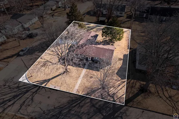 $204,500 | 4801 Southwest 20th Street, Topeka, KS 66604