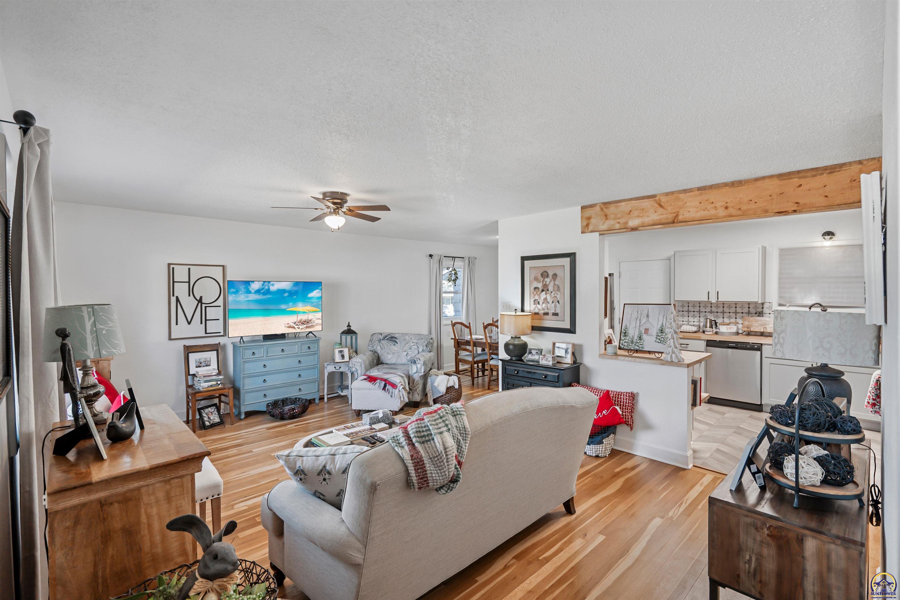 4801 Southwest 20th Street Topeka, KS 66604 - Photo 7 of 40