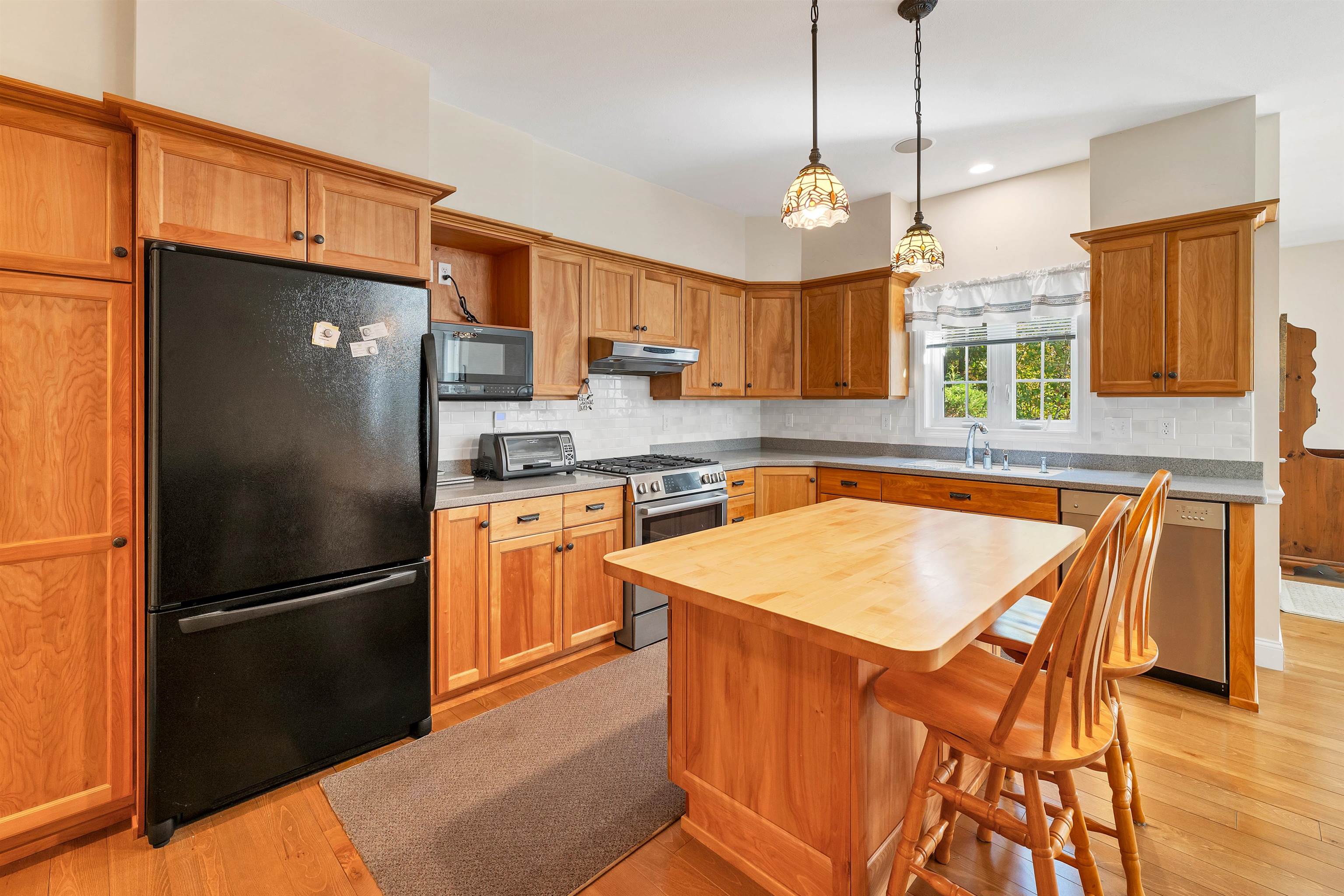 189 Dandiview Road Conway, NH 03860 - Photo 3 of 52
