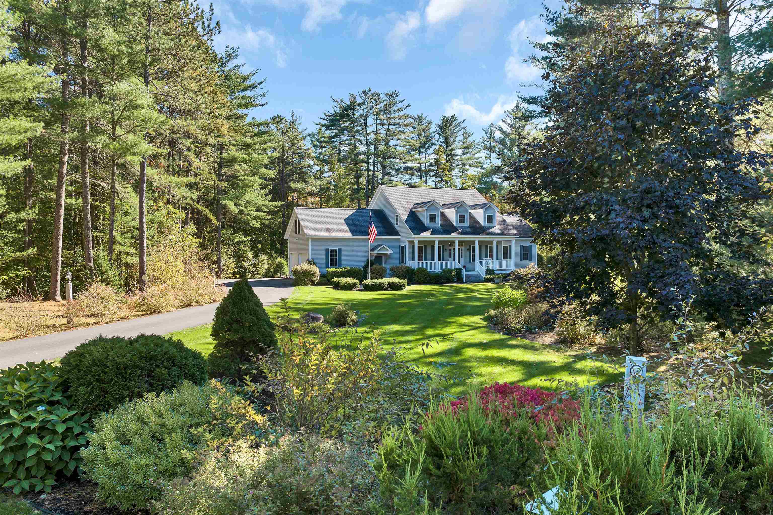 189 Dandiview Road Conway, NH 03860 - Photo 7 of 52