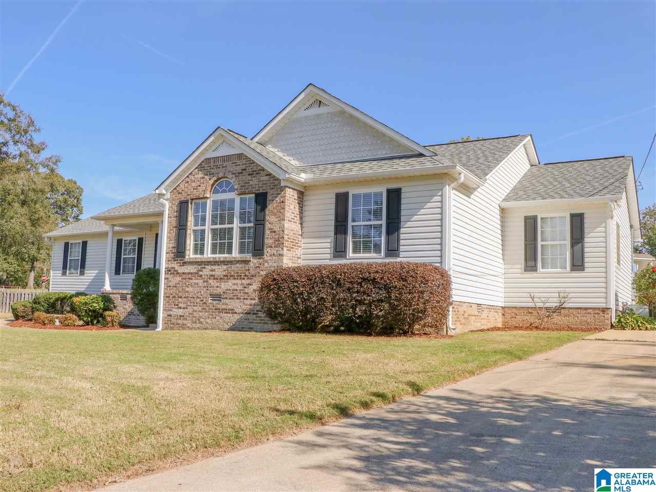 2069 Cornelia Road West Gadsden, AL 35901 - Photo 4 of 23