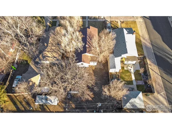 a black and white photo of a house