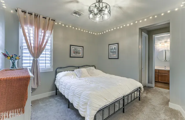 $1,125,000 | 21621 North 39th Terrace, Phoenix, AZ 85050