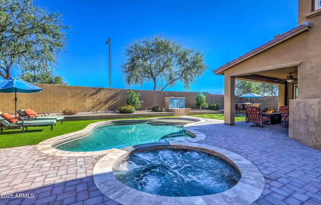 $1,125,000 | 21621 North 39th Terrace, Phoenix, AZ 85050