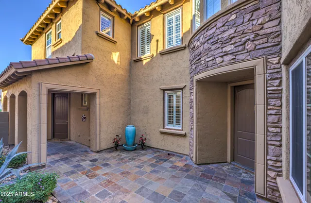 $1,125,000 | 21621 North 39th Terrace, Phoenix, AZ 85050