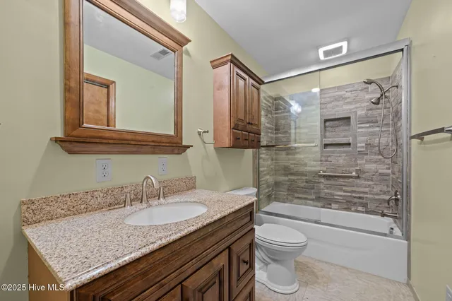 $327,000 | 126 Hill Creek Road, Chocowinity, NC 27817