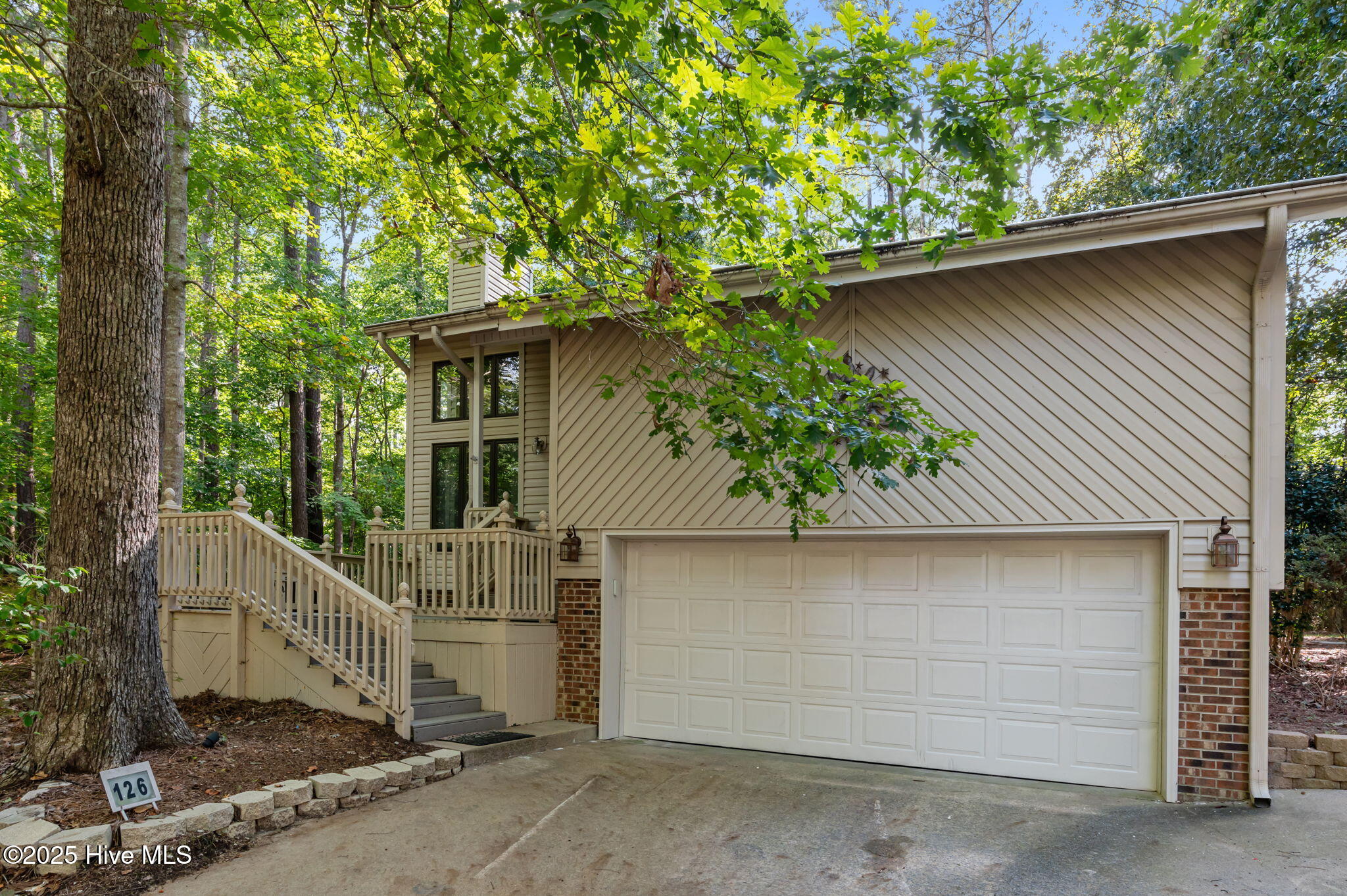 126 Hill Creek Road Chocowinity, NC 27817 - Photo 3 of 52 2 Car Garage