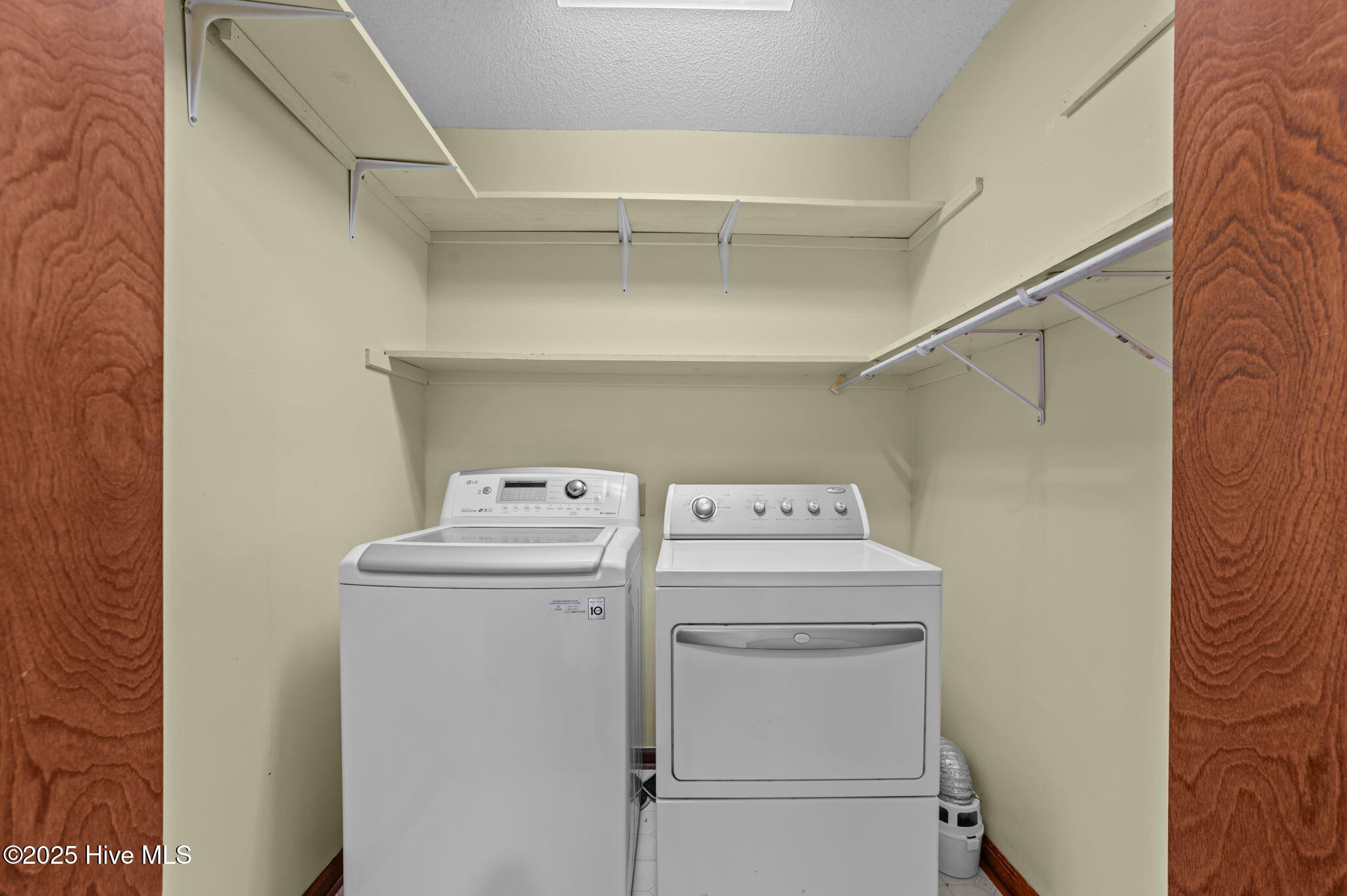 126 Hill Creek Road Chocowinity, NC 27817 - Photo 32 of 52 Laundry Room