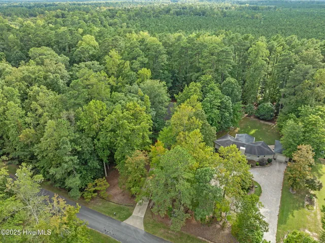 $327,000 | 126 Hill Creek Road, Chocowinity, NC 27817