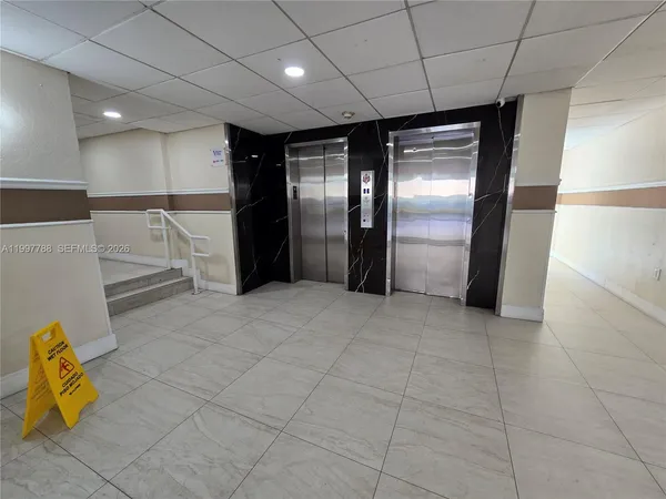 $1,900 | 4550 Northwest 9th Street, Unit 311E, Miami, FL 33126