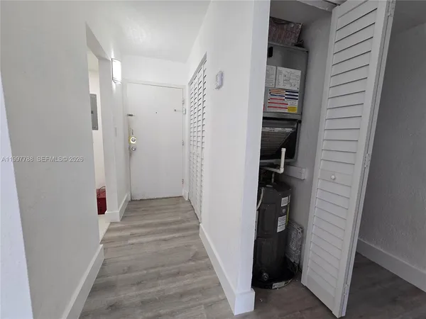 $1,900 | 4550 Northwest 9th Street, Unit 311E, Miami, FL 33126