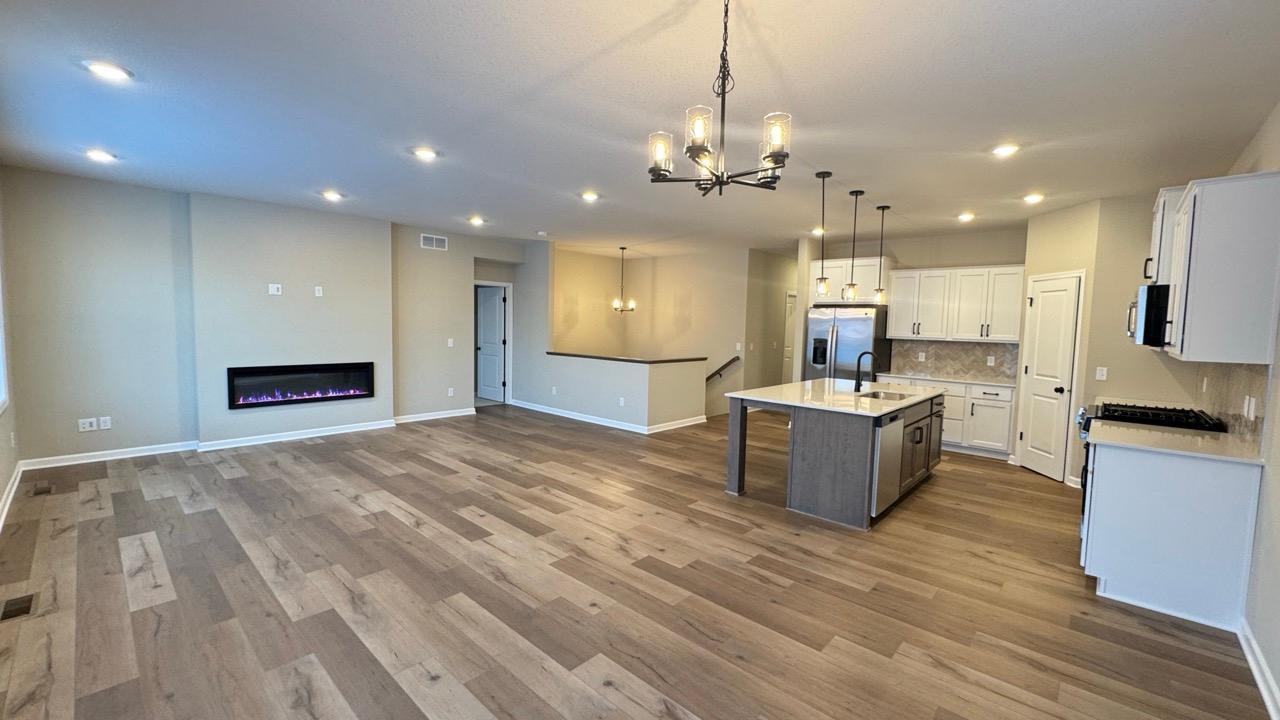 14830 Artaine Trail Rosemount, MN 55068 - Photo 26 of 46