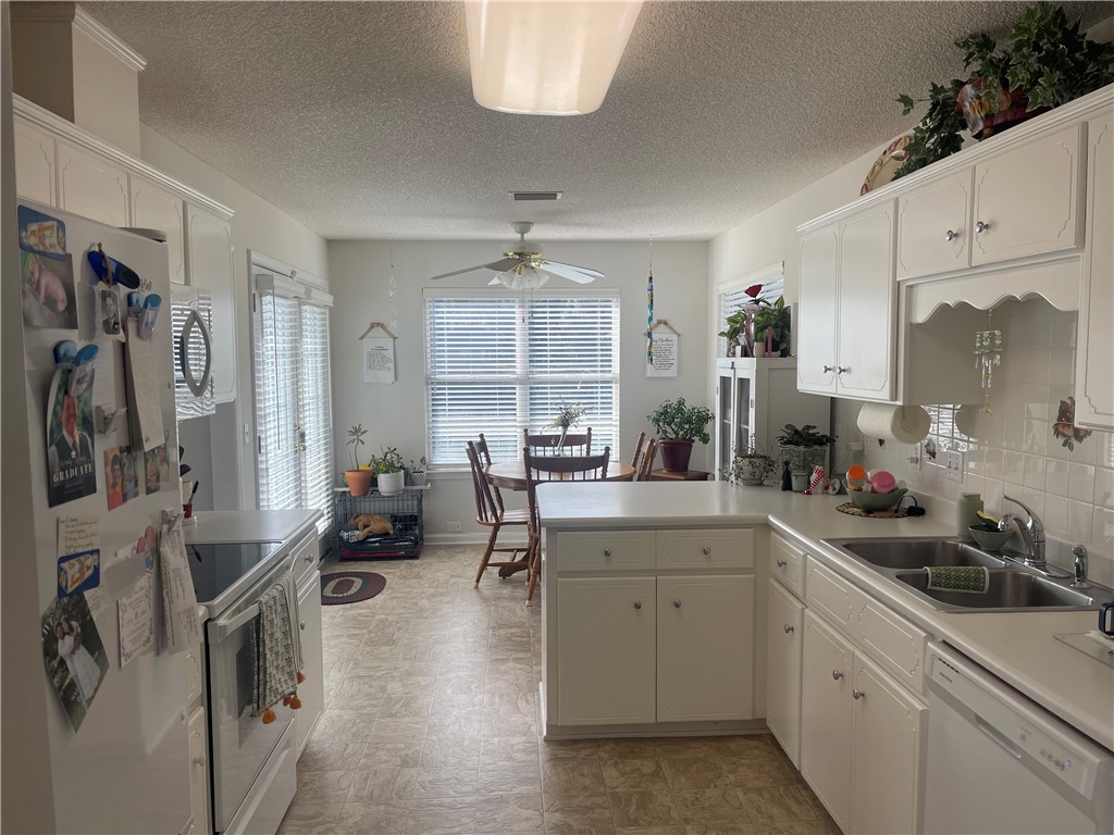 209 Cardinal Road Brunswick, GA 31525 - Photo 32 of 45