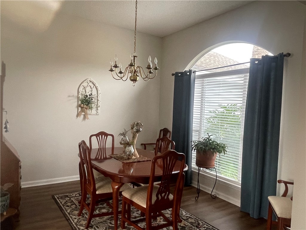 209 Cardinal Road Brunswick, GA 31525 - Photo 6 of 45