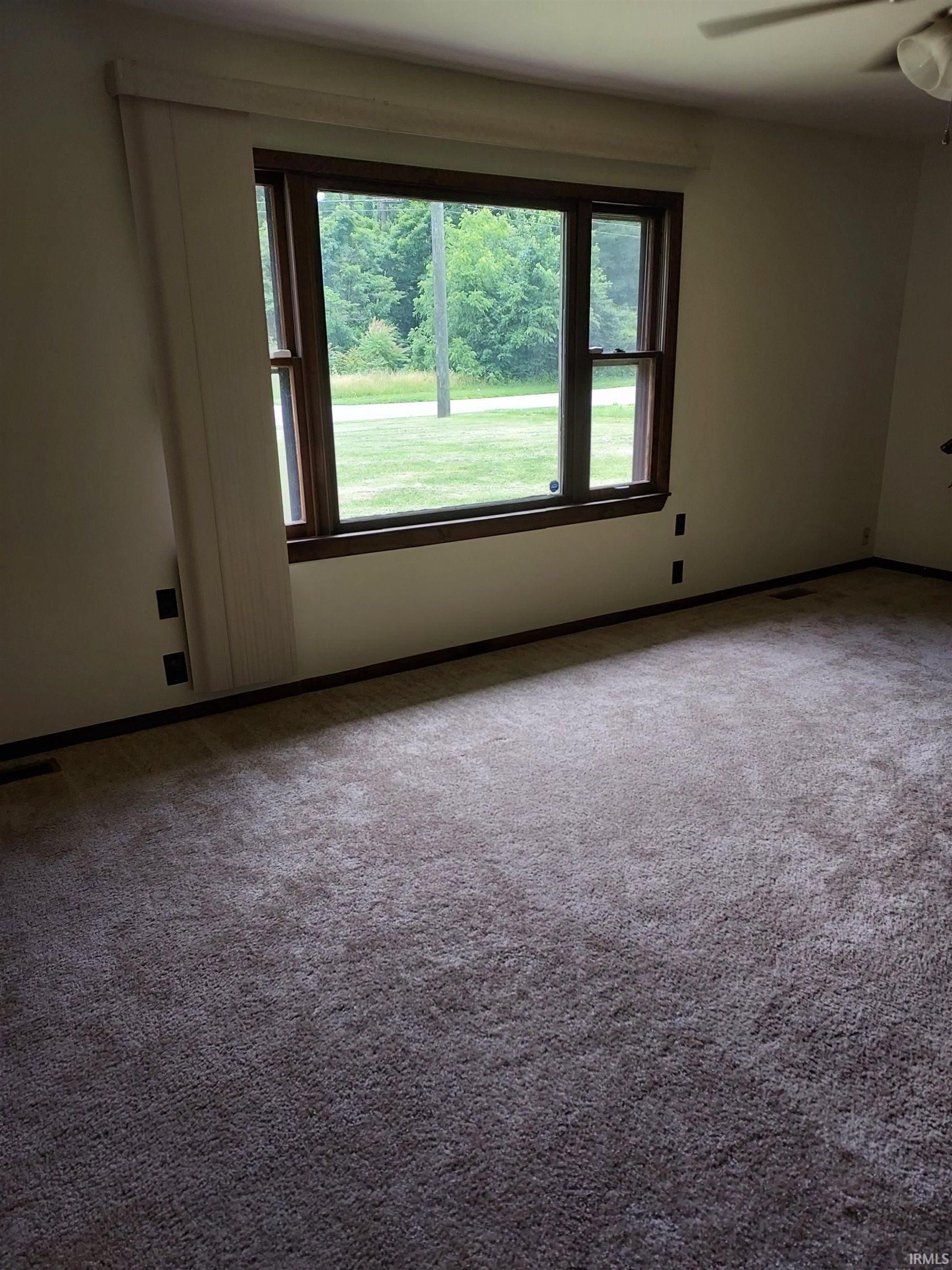 3323 North Smith Pike Bloomington, IN 47404 - Photo 7 of 15