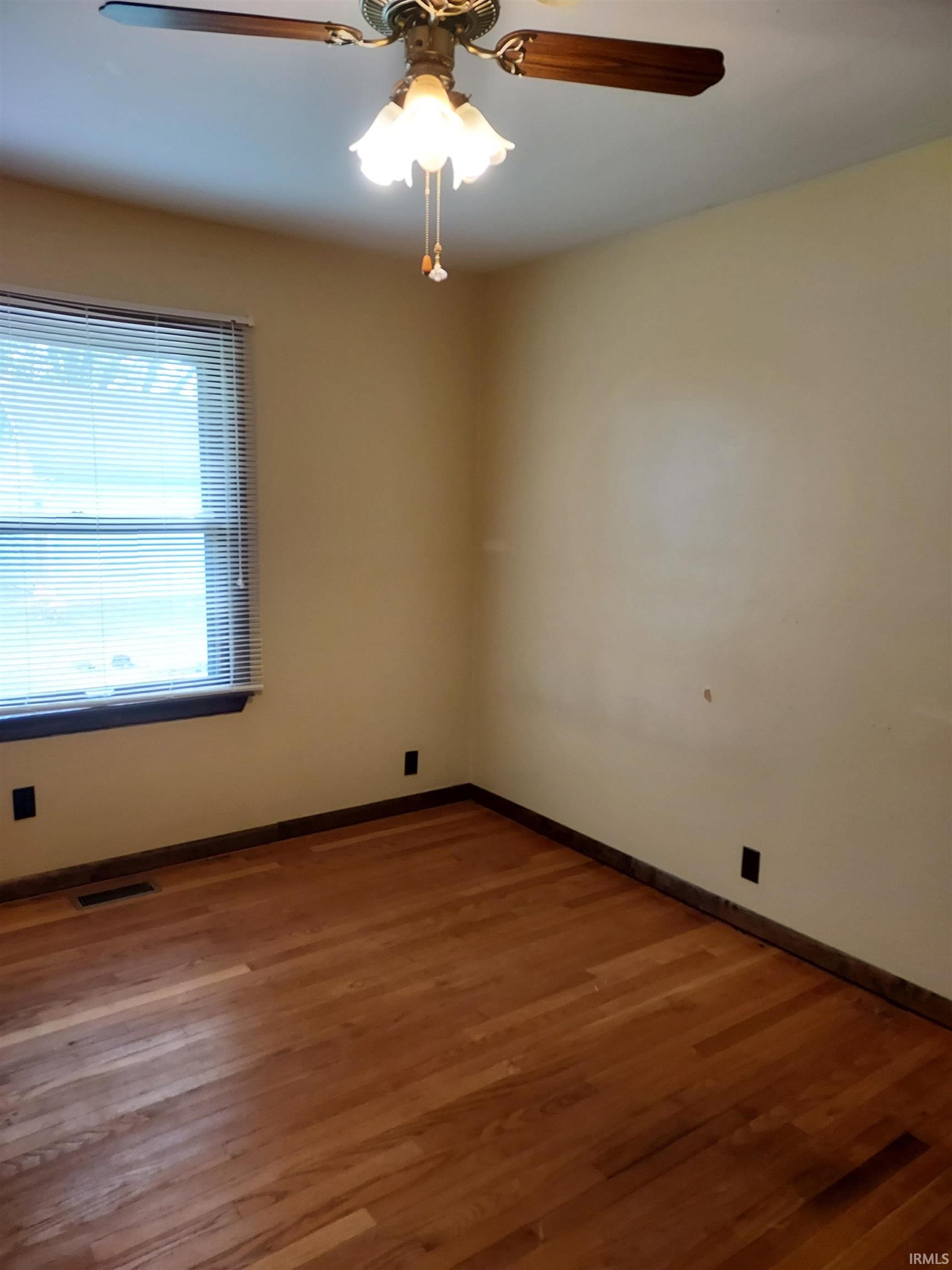 3323 North Smith Pike Bloomington, IN 47404 - Photo 8 of 15