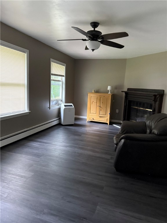 83 Long Highway Little Compton, RI 02837 - Photo 2 of 7