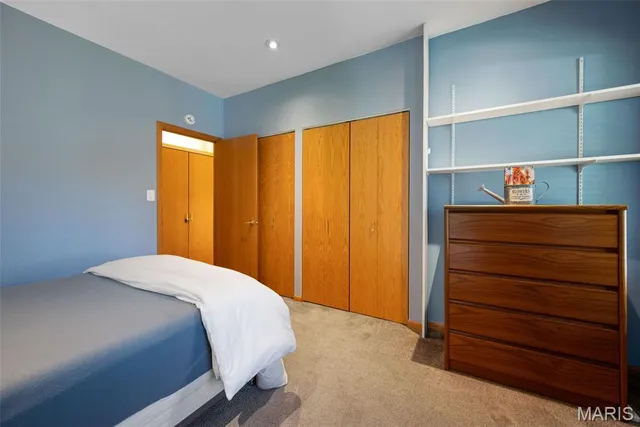 $300,000 | 4530 McPherson Avenue, Unit 1E, St. Louis, MO 63108