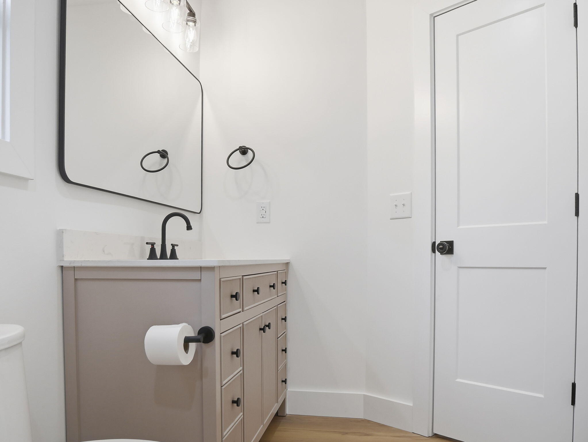 1740 Walpole Way Johns Island, SC 29455 - Photo 17 of 35 24-web-or-mls-P1050237 Jack Hazel