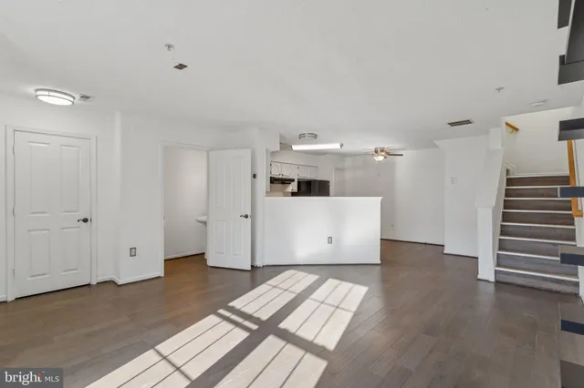 $359,999 | 1805 Chatfield Terrace, Severn, MD 21144