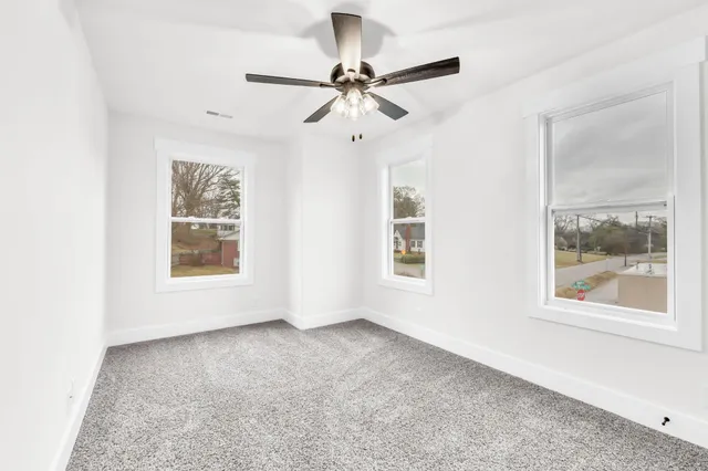 $274,900 | 180 Clay Ridge Drive, Unit A1, Clarksville, TN 37040