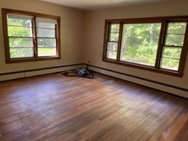 128 Turnpike Road Westminster, MA 01473 - Photo 3 of 16 Gallery Image 3