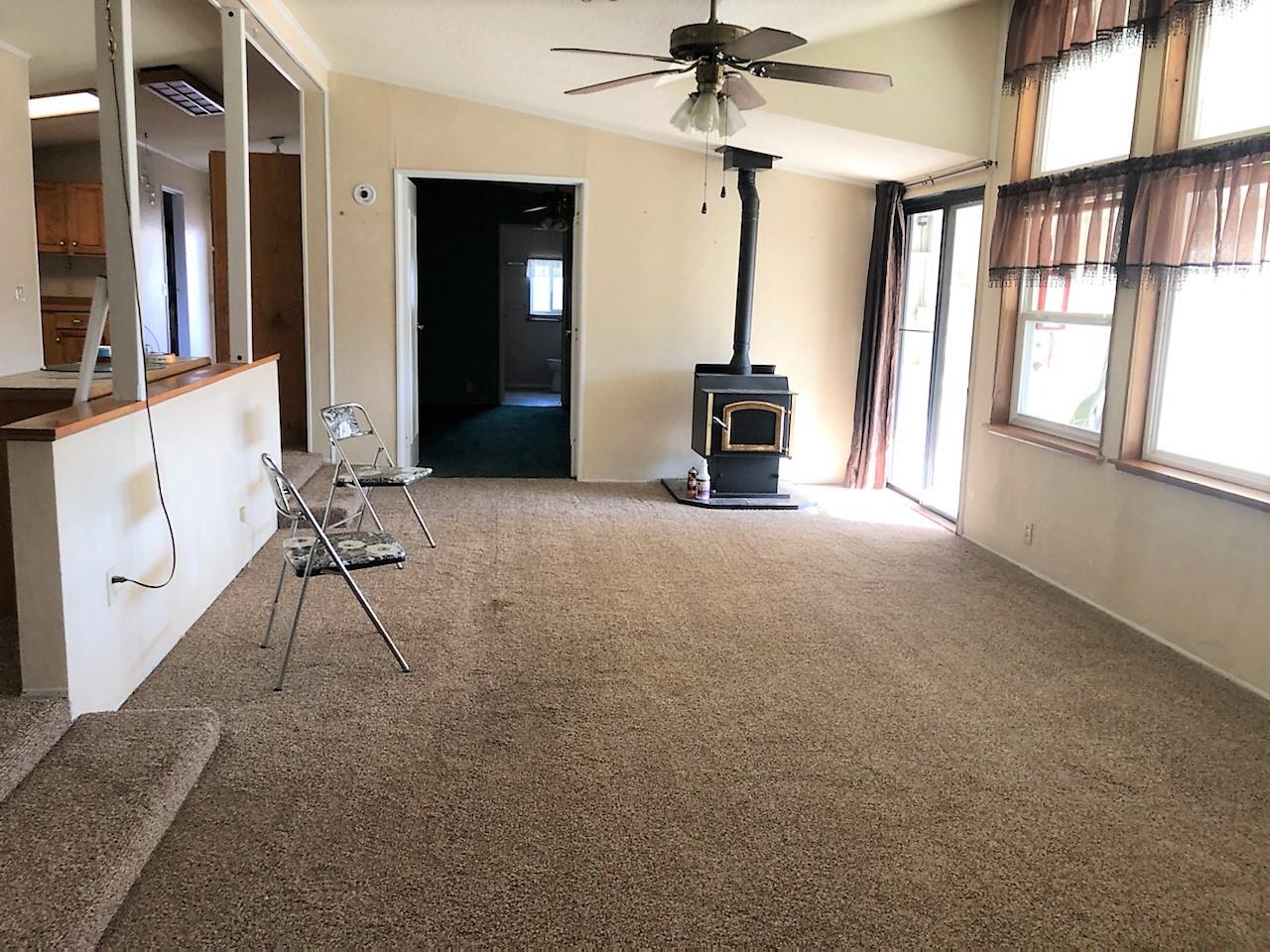 22325 Brent Road Red Bluff, CA 96080 - Photo 3 of 36 a view of an entryway with a livingroom