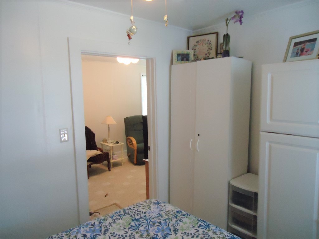7758 East Pickard Road Mount Pleasant, MI 48858 - Photo 11 of 28 1841741-10.JPG