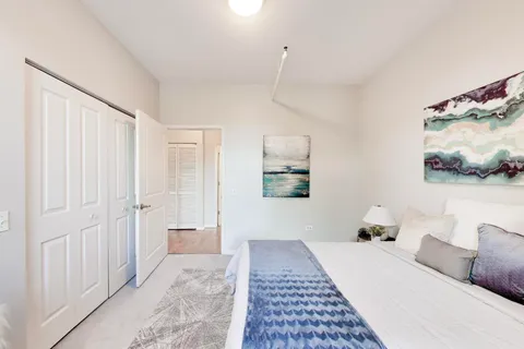 $499,500 | 437 West Division Street, Unit 303, Chicago, IL 60610