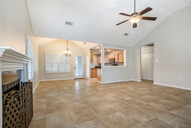 610 Bon Temps Roule Mandeville, LA 70471 - Photo 3 of 15