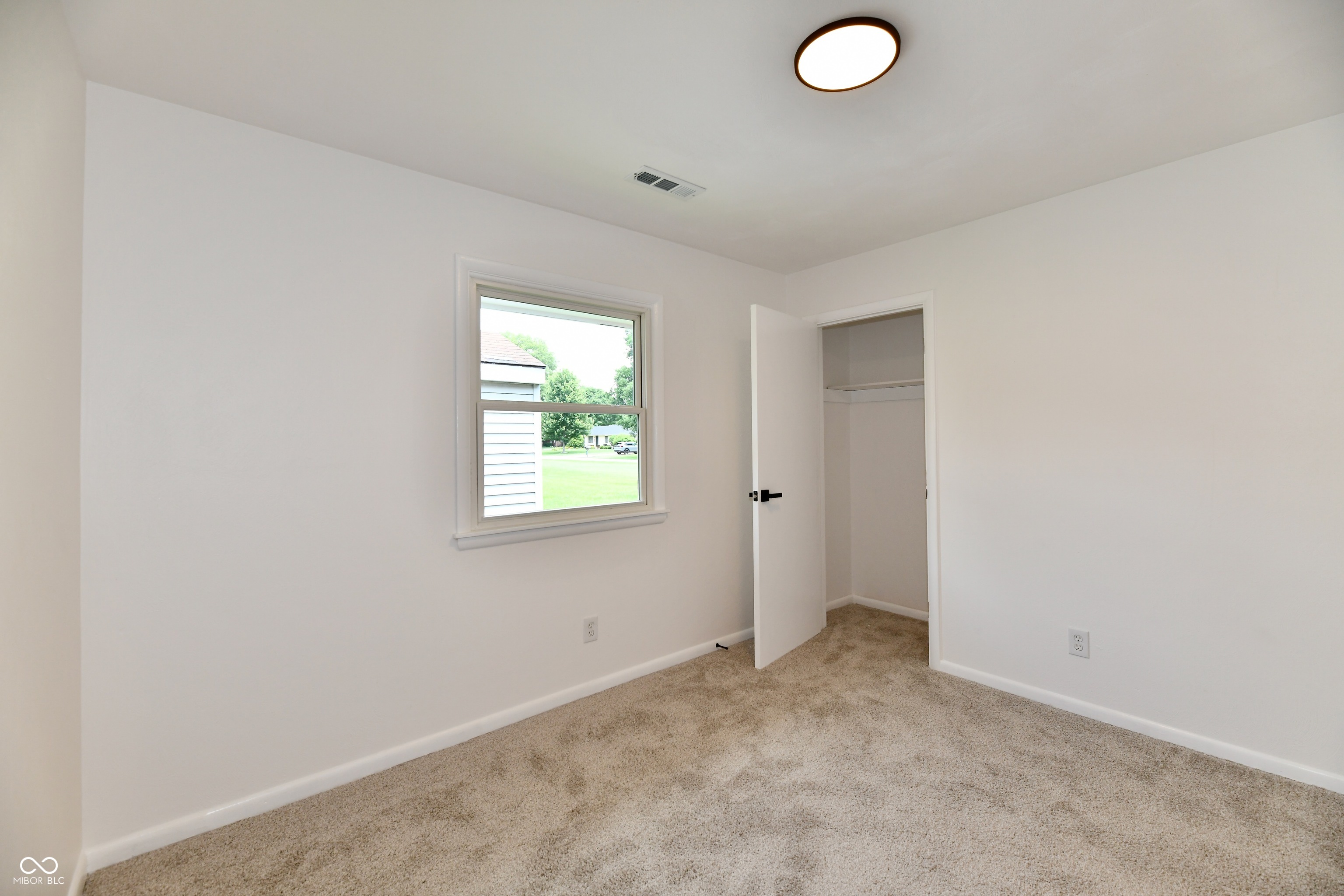 1005 Cardinal Way Anderson, IN 46011 - Photo 31 of 32