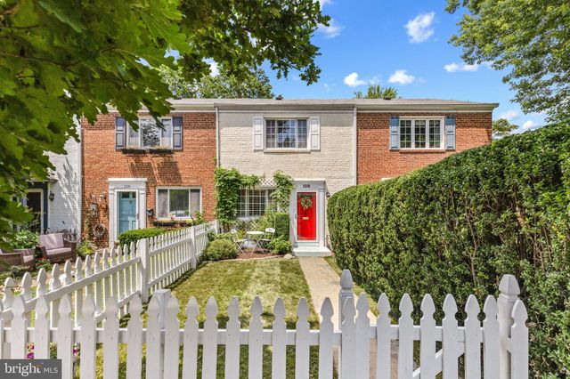 $764,000 | 128 East Rosemont Avenue, Alexandria, VA 22301