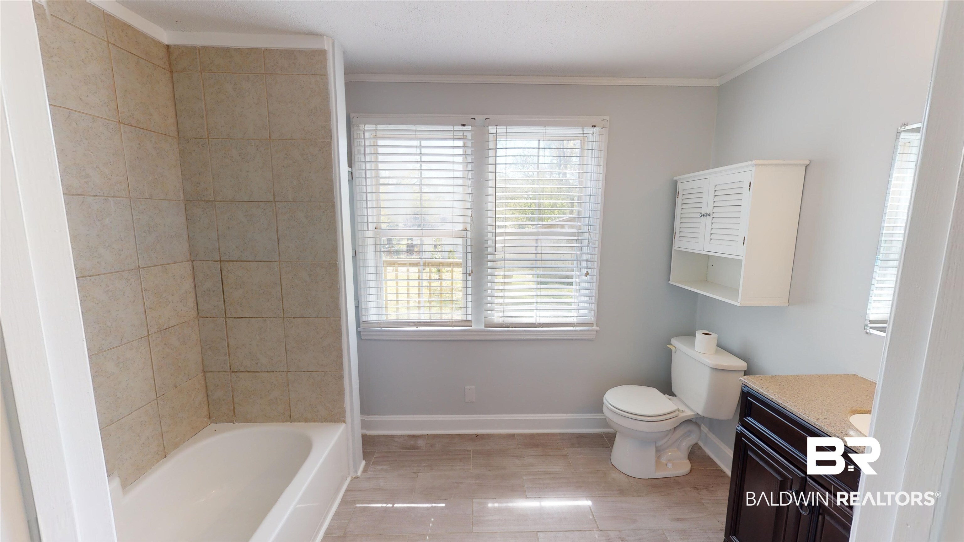 5209 Pineview Lane Mobile, AL 36608 - Photo 11 of 18 Gallery Image 11