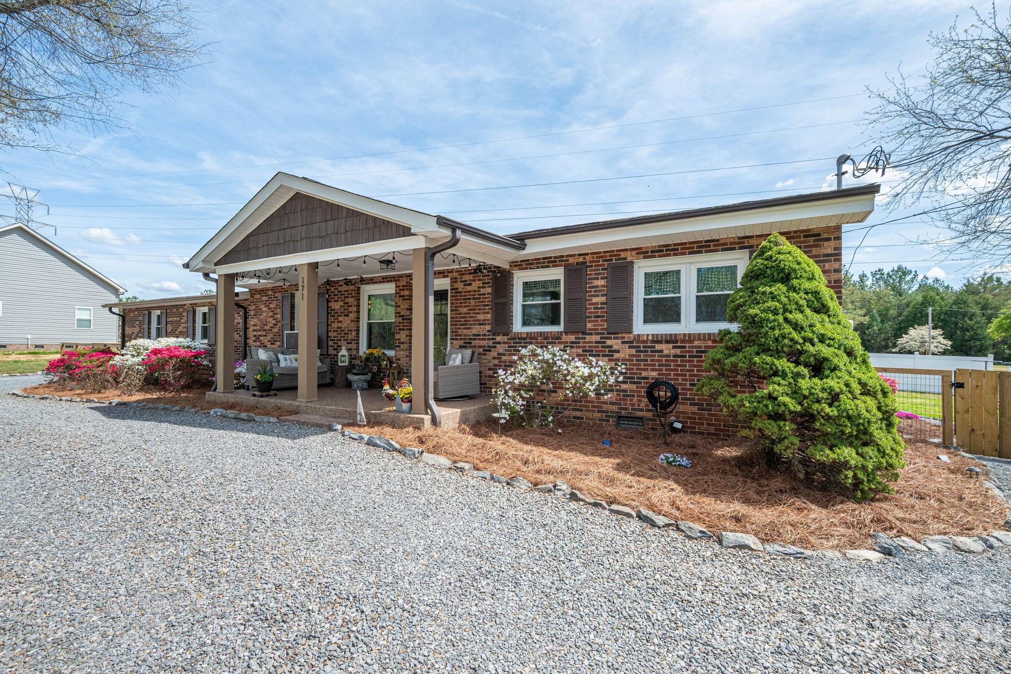 171 Brown Waterson Road Cherryville, NC 28021 - Photo 2 of 48 Gallery Image 2
