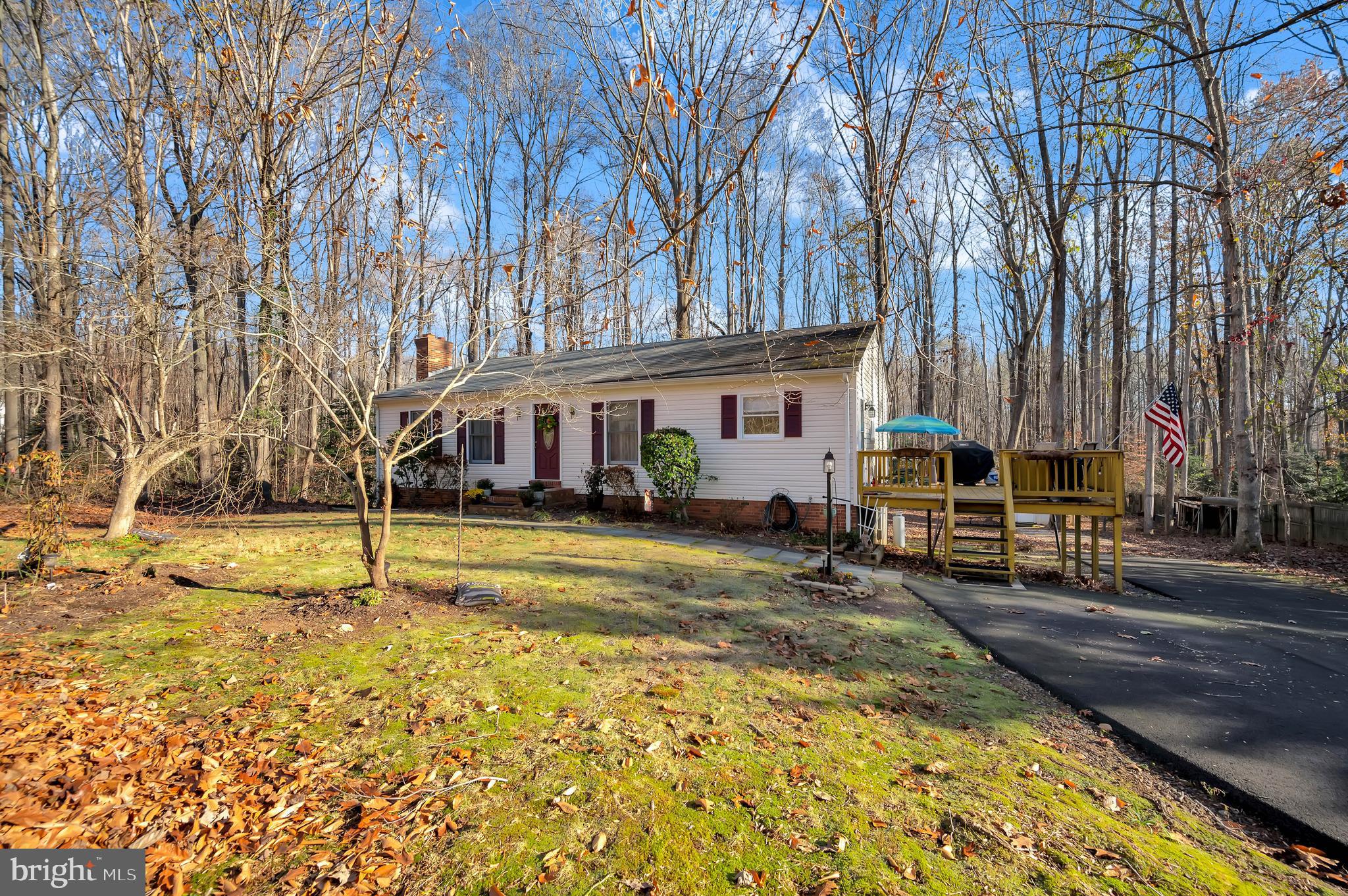 18 Winslow Road Fredericksburg, VA 22406 - Photo 5 of 49 a view of a house with swimming pool