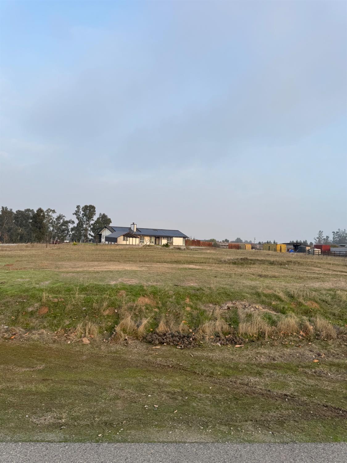 17269 Mark Road Madera, CA 93636 - Photo 3 of 23 a view of a ocean view