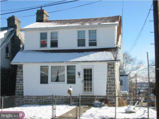 101 Kenmore Road Upper Darby, PA 19082 - Photo 2 of 6