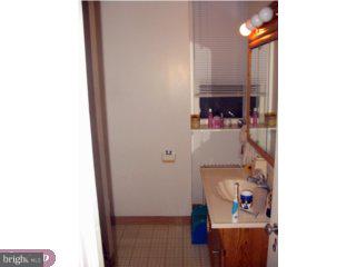 101 Kenmore Road Upper Darby, PA 19082 - Photo 6 of 6
