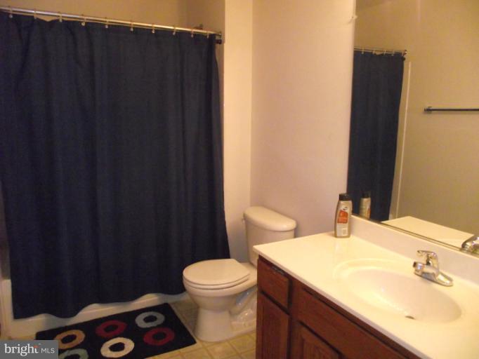 872 Autumn Ridge Road Culpeper, VA 22701 - Photo 10 of 21 Bath