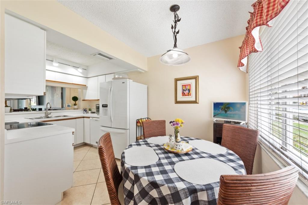 133 Wading Bird Circle, Unit E103 Naples, FL 34110 - Photo 8 of 18