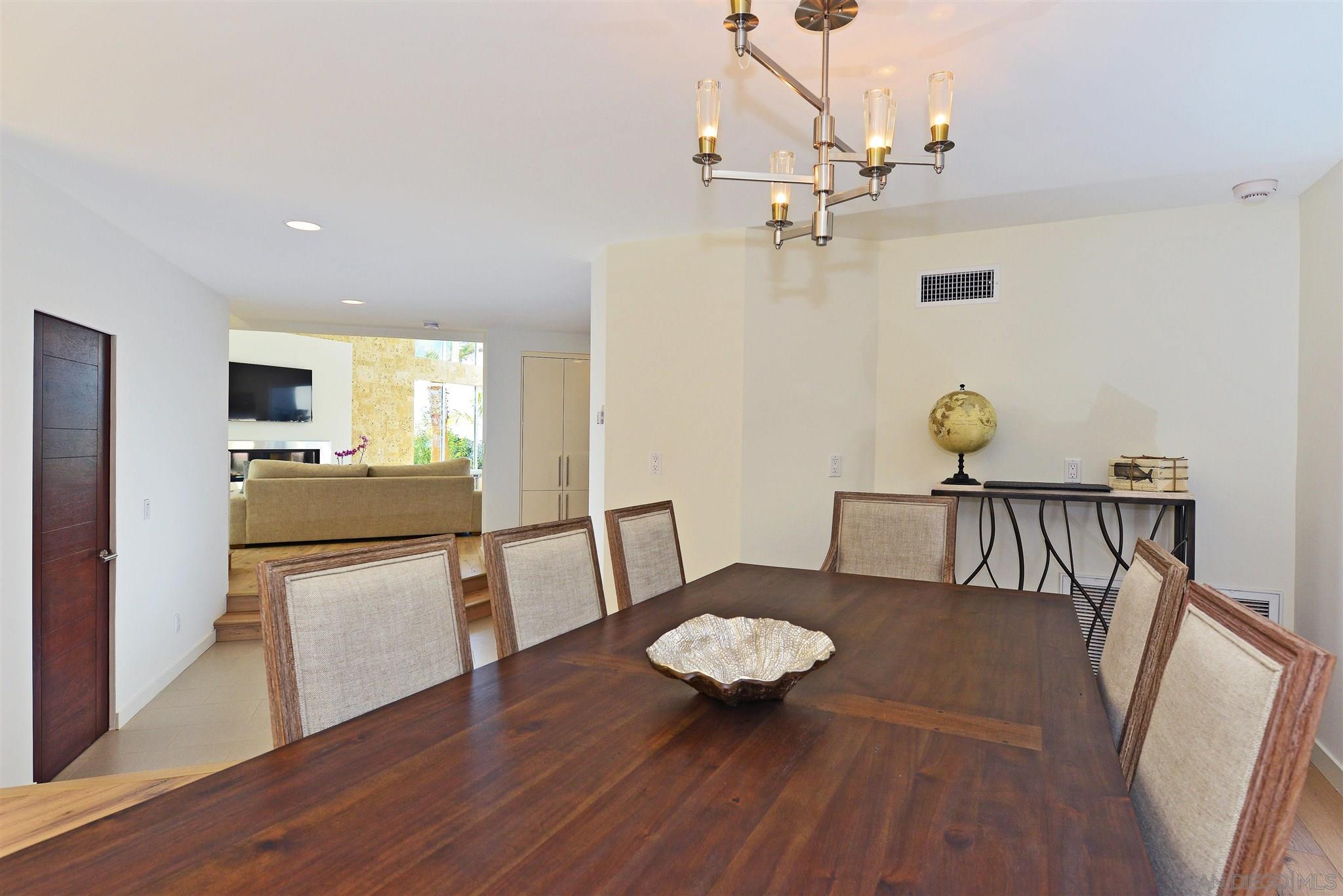 13721 Pine Needles Drive Del Mar, CA 92014 - Photo 14 of 32