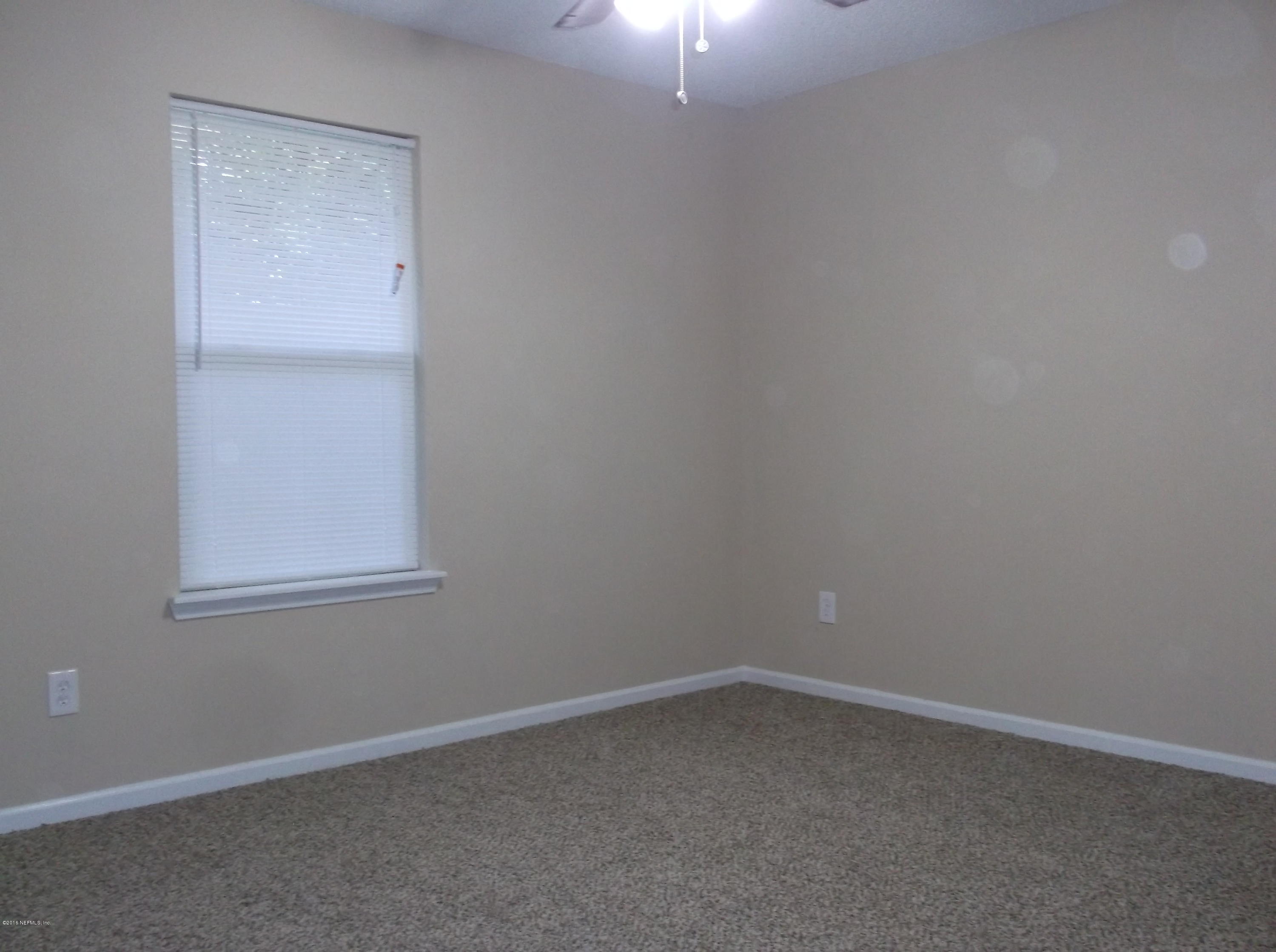 5352 Muscovy Road Middleburg, FL 32068 - Photo 5 of 10 Master Bedroom